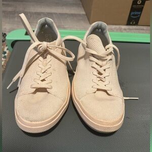 Rothy’s RS02 sneakers- pink 9.5